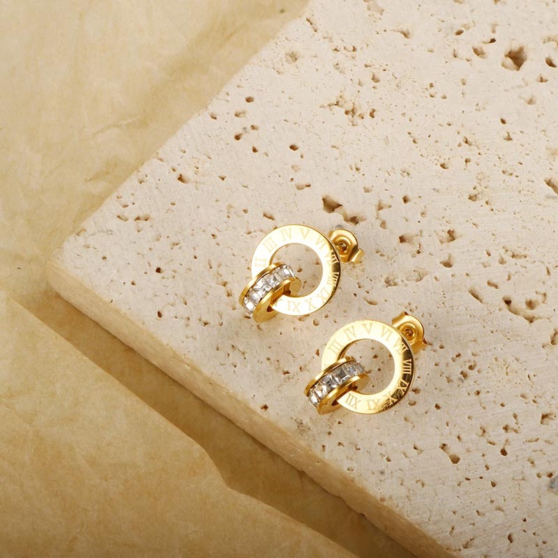 Brinco Imperial Zircônia Banhado em Ouro 18k VZ219