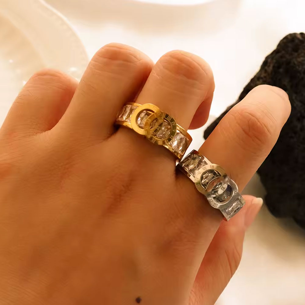Anel Imperial Zircônia Banhado em Ouro 18k VZ232
