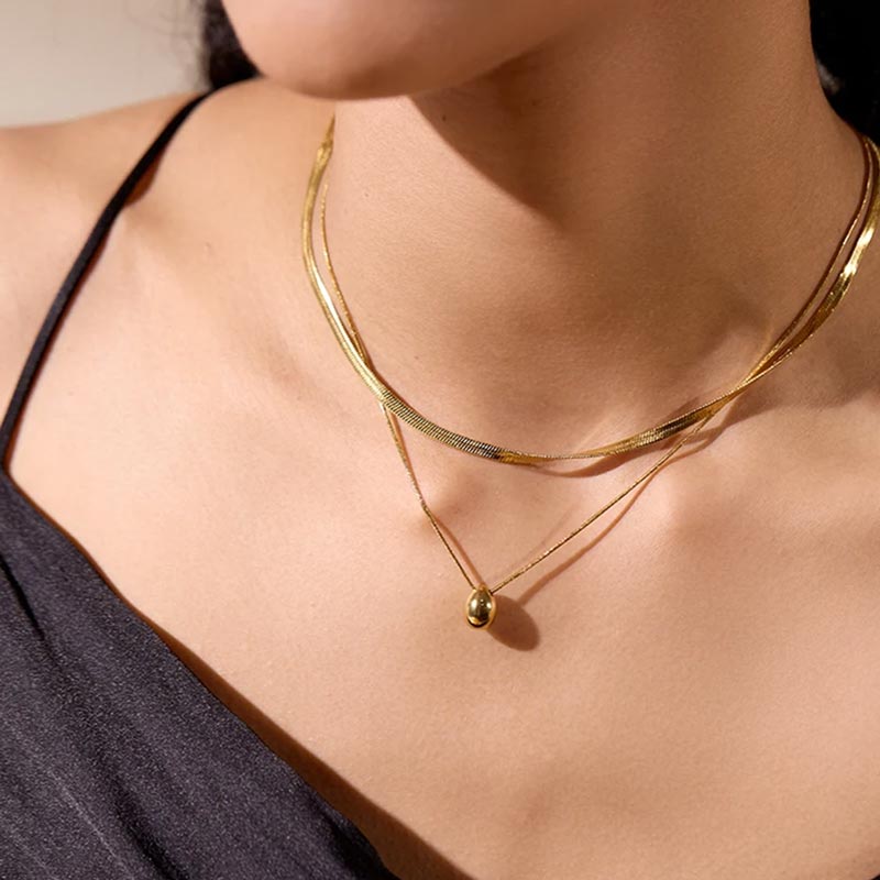 Colar Duplo com Pingente de Gota Banhado em Ouro 18k VZ196