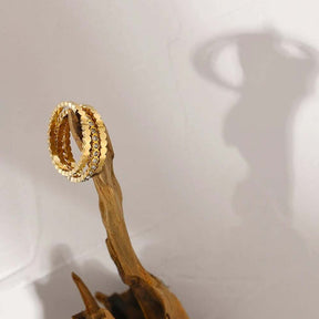 Anel Triplo com Zircônia Banhado em Ouro 18k VZ160